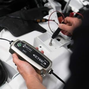 C-TEK AKÜ ŞARJ CİHAZI 3