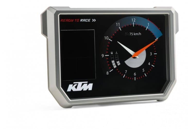 KTM DUVAR SAATİ