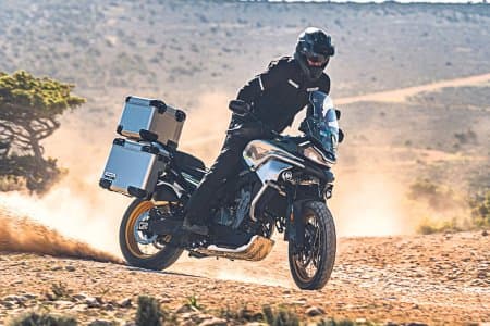 CFMOTO MT800 TOURING 3