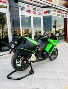 2016 Kawasaki Z1000SX 5